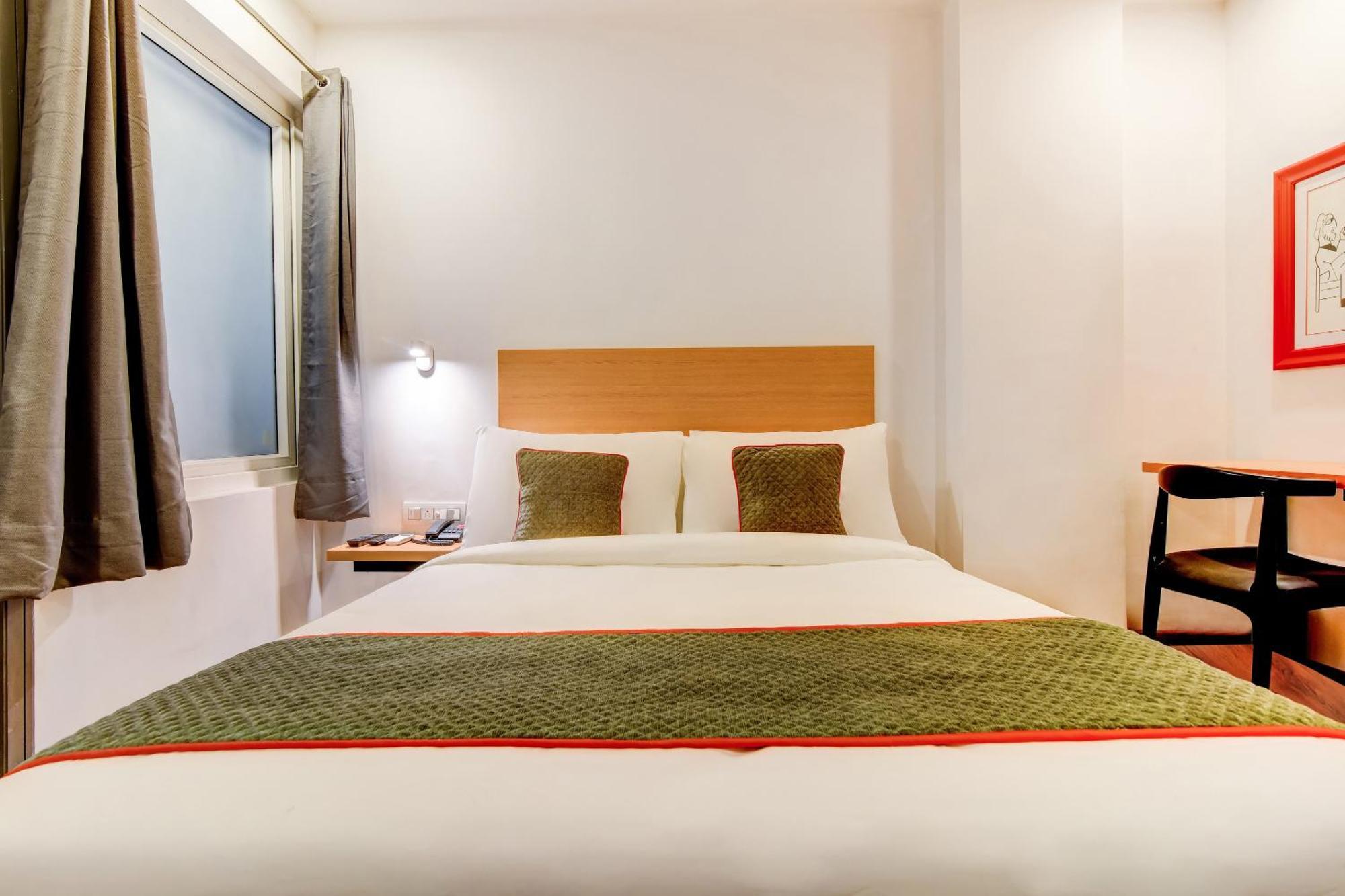 Townhouse Jaipur Airport Hotell Exteriör bild