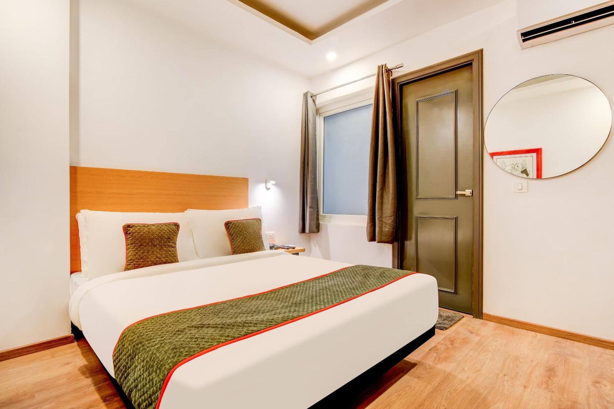 Townhouse Jaipur Airport Hotell Exteriör bild